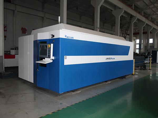 1000 ватт лазер таслагч 8мм-ийн мозайк хавтан, 6mm ss шилэн лазер хэрчих машин үнэ